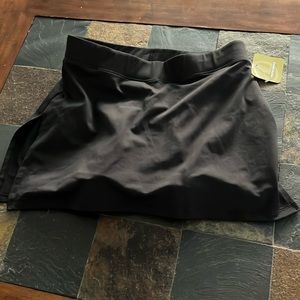 NWT Novara Black Padded Cycling Bike Skirt Skort Size Large